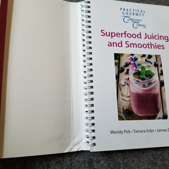 Company's Coming Cookbook Superfood Juicing & Smoothies Jean Paré 2016 - Picture 3 of 4